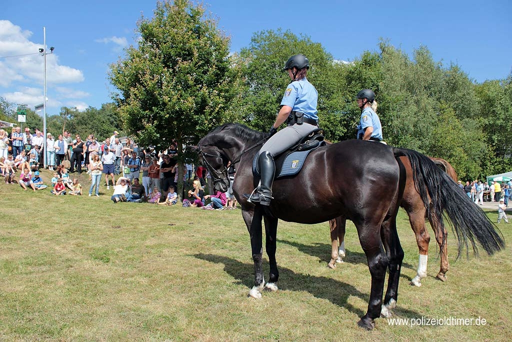 Sommerfest-Polizeioldtimer-Museum_2012 (250).jpg